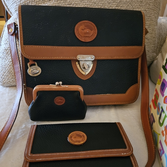 3 pc. Vintage 90s Genuine Dooney & Bourke British AWL Carrier Black Tan Trio - Picture 11 of 11
